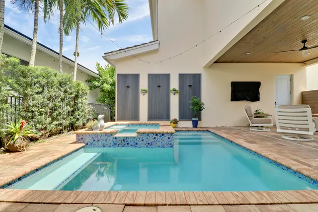 $1,599,000 | 5021 Grandiflora Road, Palm Beach Gardens, FL 33418