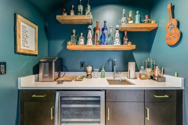 $1,599,000 | 5021 Grandiflora Road, Palm Beach Gardens, FL 33418