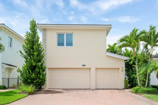 $1,599,000 | 5021 Grandiflora Road, Palm Beach Gardens, FL 33418