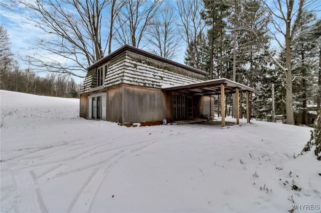 $2,250 | 2955 East Church Street, Eden, NY 14057