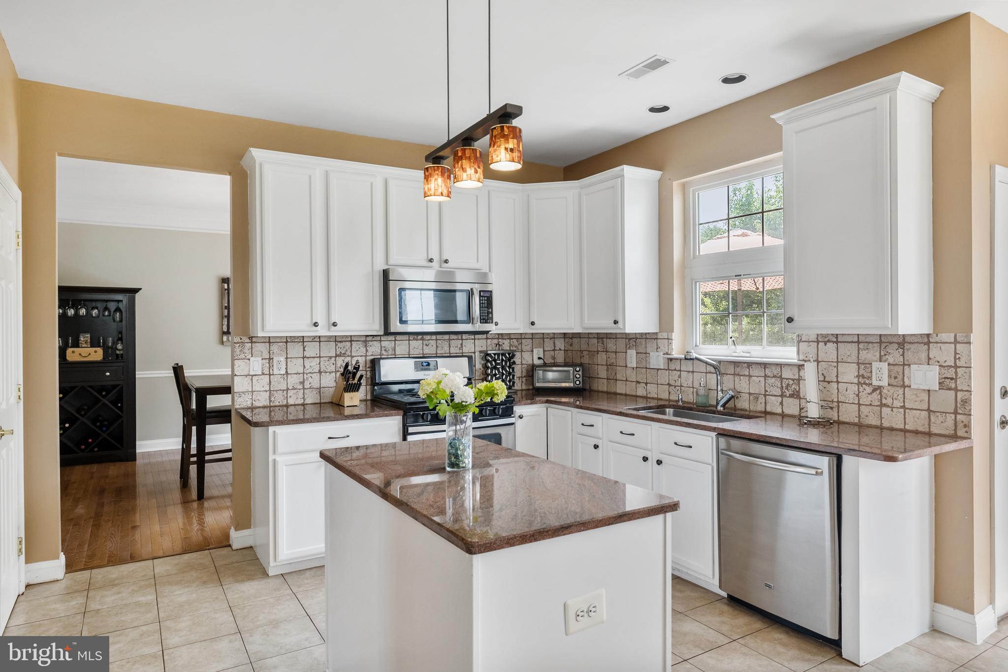 51 Stratton Lane Sewell, NJ 08080 - Photo 16 of 48 Gallery Image 16