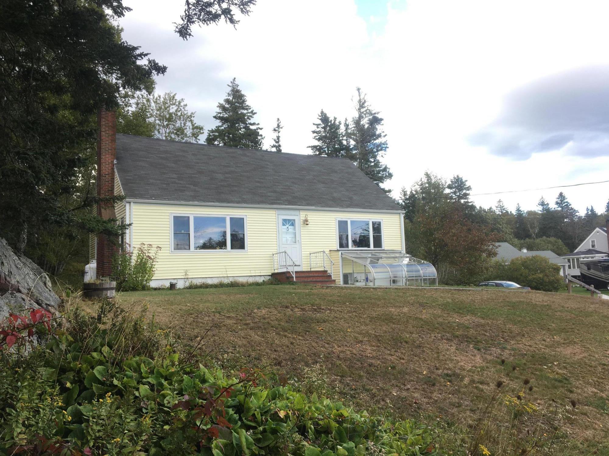 135 Horse Point Road Tenants Harbor, ME 04860 - Photo 3 of 36 IMG_0805
