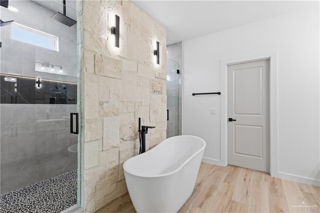 9804 North 25th Street McAllen, TX 78504 - Photo 15 of 19