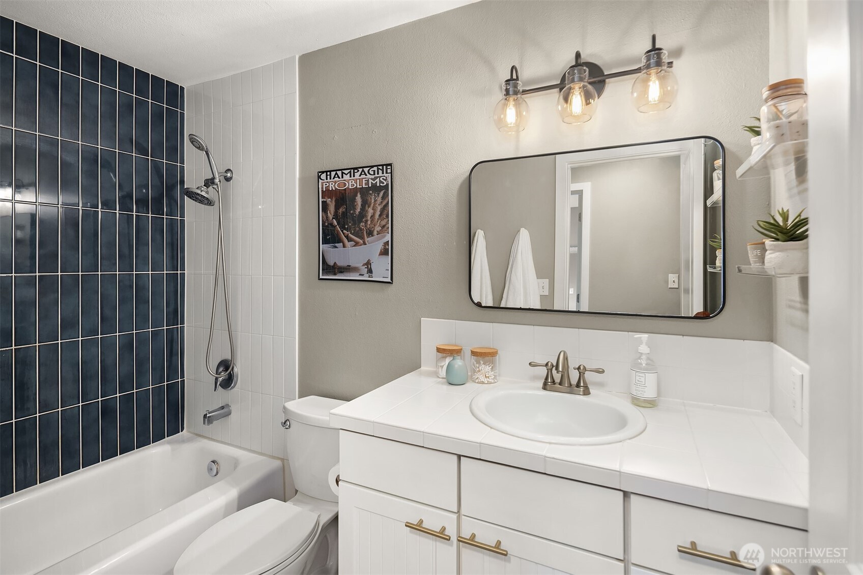 5501 11th Avenue Northwest, Unit 204 Seattle, WA 98107 - Photo 15 of 21