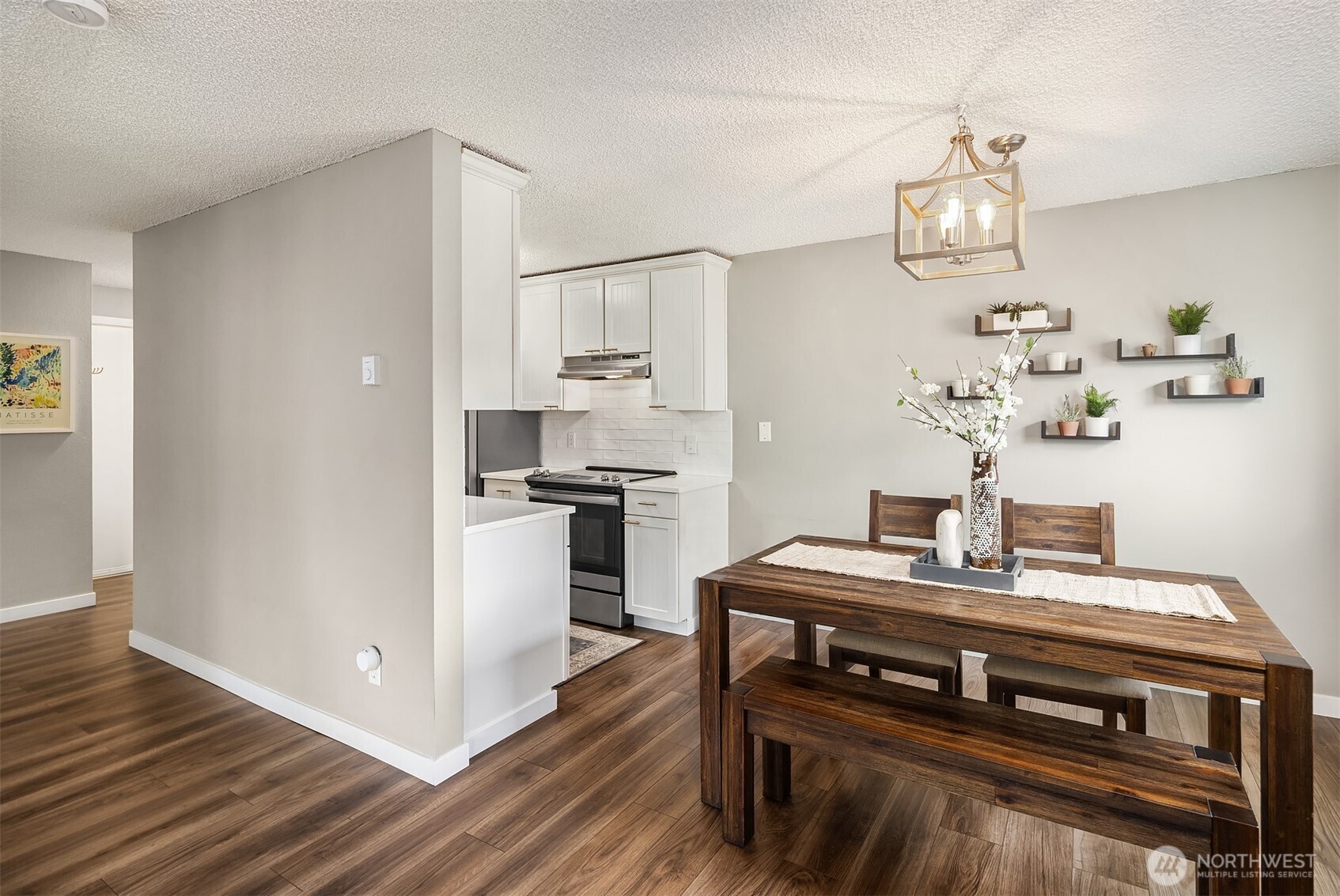 5501 11th Avenue Northwest, Unit 204 Seattle, WA 98107 - Photo 4 of 21