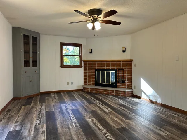 $289,900 | 8168 Fairfield Causeway Road, Brookville, IN 47012