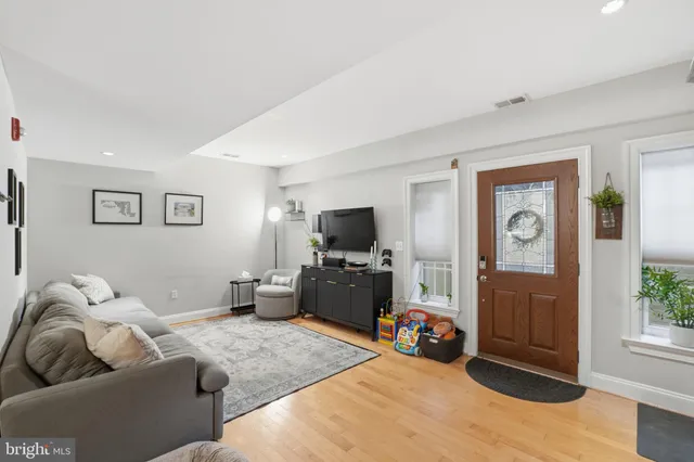 $539,400 | 3925 Fulton Street Northwest, Unit 1, Washington, DC 20007