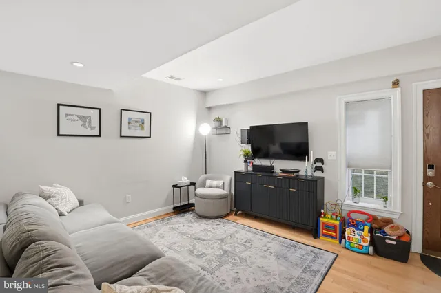 $539,400 | 3925 Fulton Street Northwest, Unit 1, Washington, DC 20007