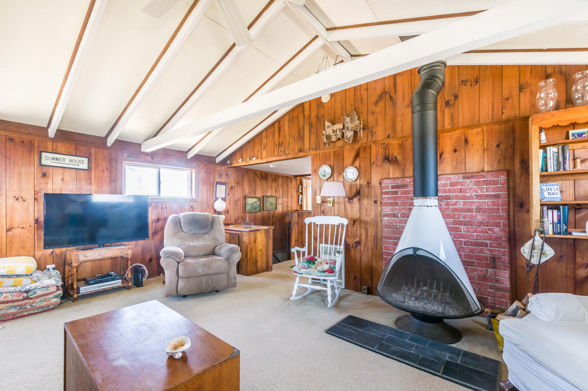 177 Phillips Road Sagamore Beach, MA 02562 - Photo 11 of 21 177 Phillips Rd-105-HDR-1