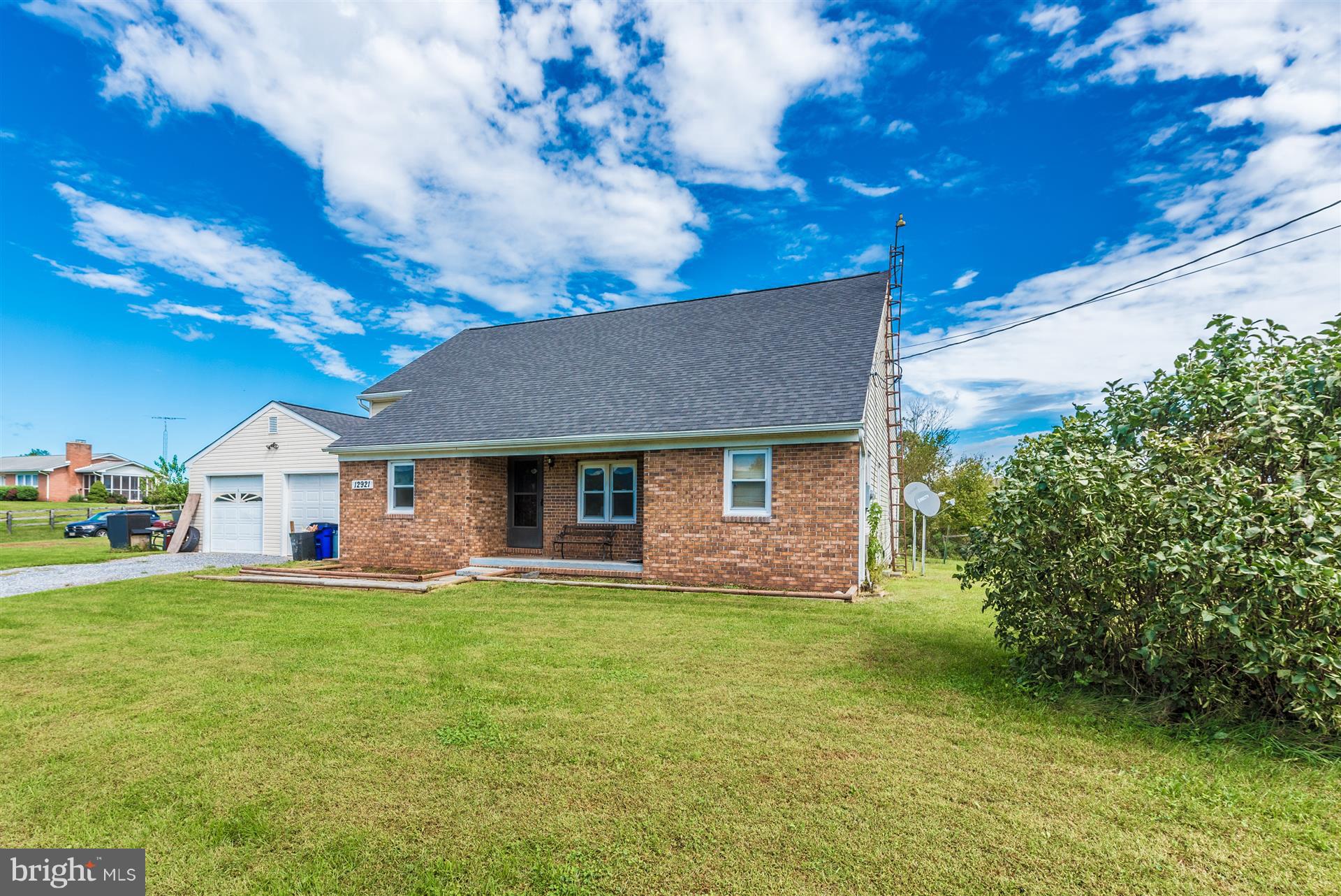12921 Layman Road Thurmont, MD 21788 - Photo 2 of 30 Exterior (Front)