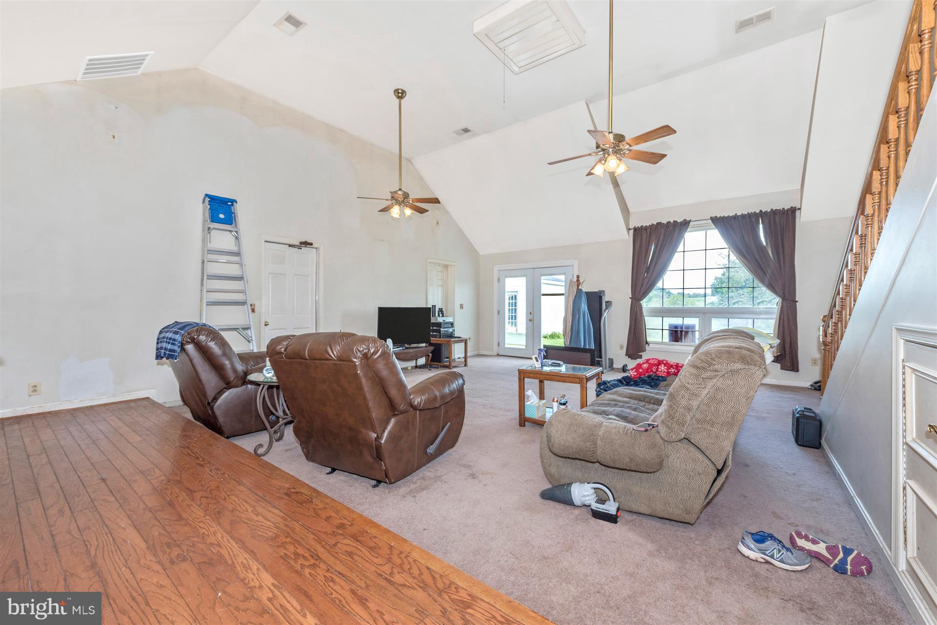 12921 Layman Road Thurmont, MD 21788 - Photo 9 of 30 Family Room