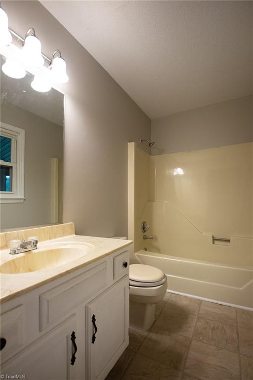 2000 Jamestown Road Winston-Salem, NC 27106 - Photo 11 of 17 Gallery Image 11