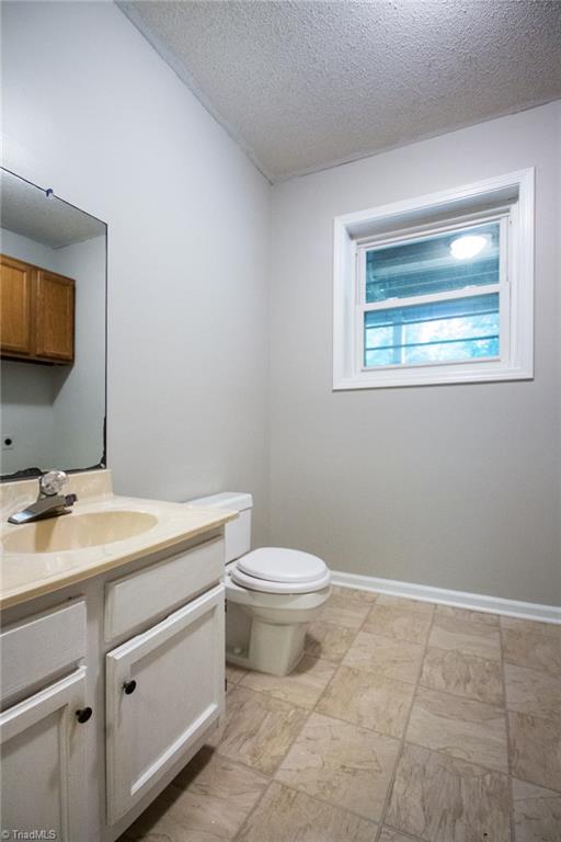 2000 Jamestown Road Winston-Salem, NC 27106 - Photo 13 of 17 Gallery Image 13