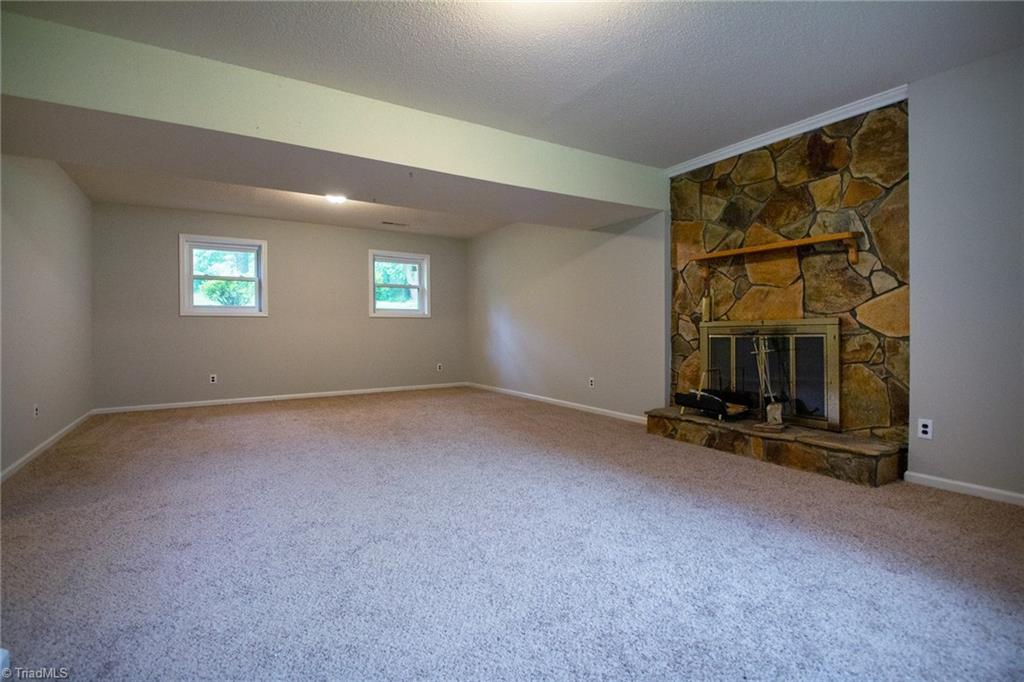 2000 Jamestown Road Winston-Salem, NC 27106 - Photo 14 of 17 Gallery Image 14