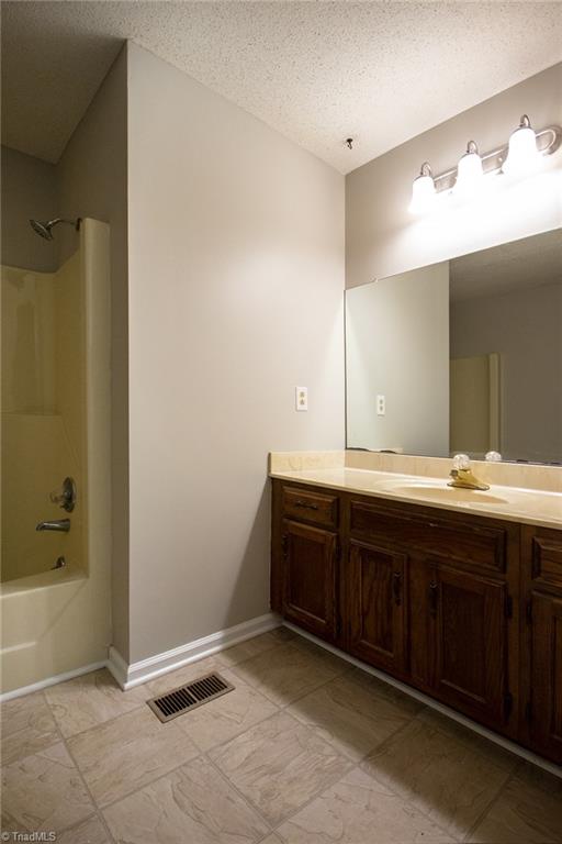 2000 Jamestown Road Winston-Salem, NC 27106 - Photo 7 of 17 Gallery Image 7