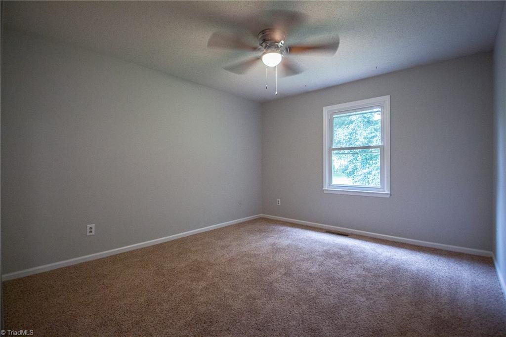 2000 Jamestown Road Winston-Salem, NC 27106 - Photo 9 of 17 Gallery Image 9