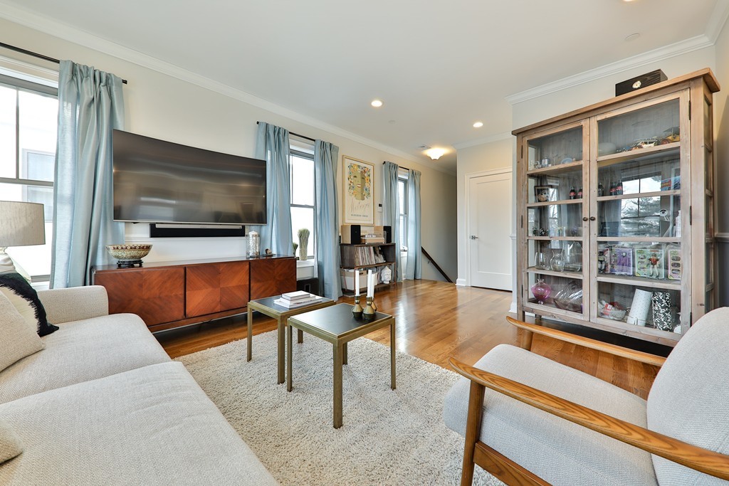 28 Iffley Road, Unit 4 Boston, MA 02130 - Photo 14 of 29