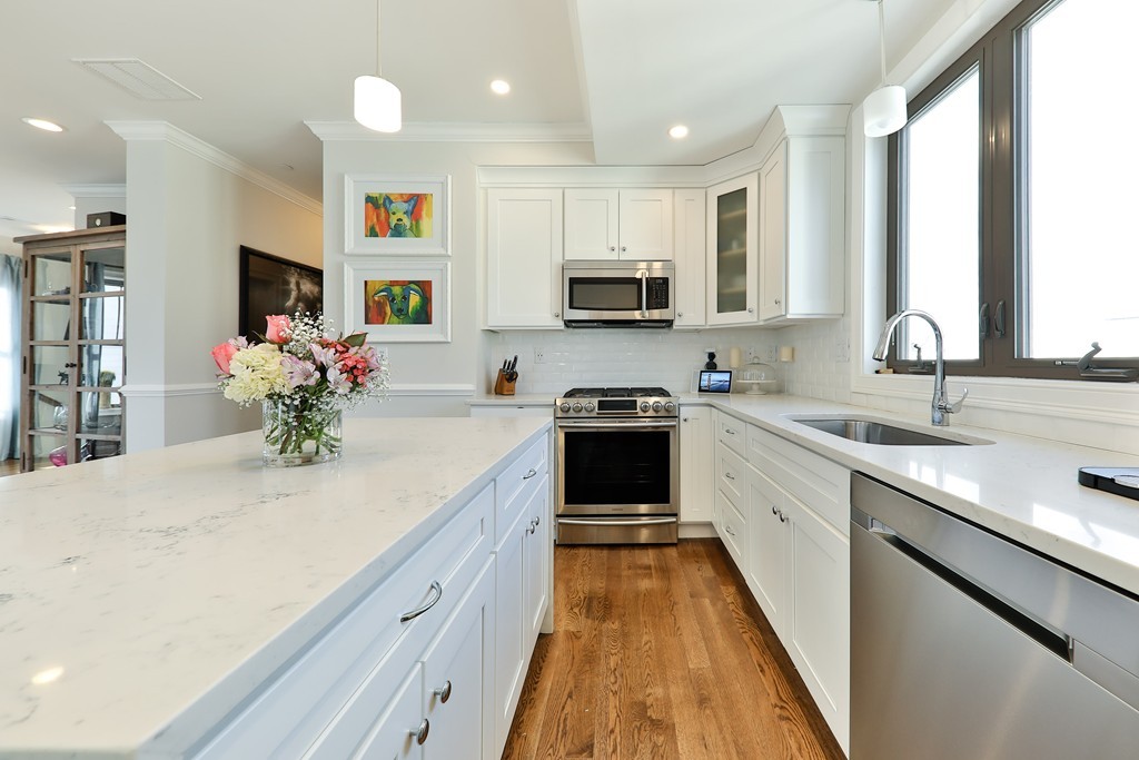 28 Iffley Road, Unit 4 Boston, MA 02130 - Photo 7 of 29