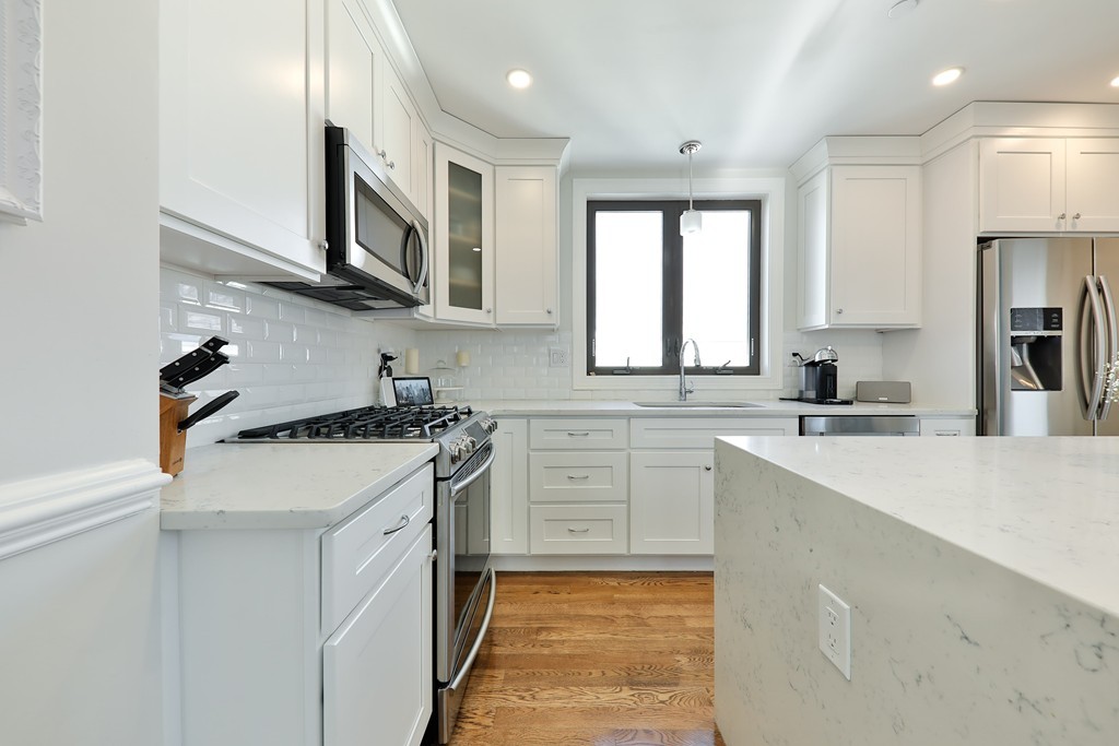 28 Iffley Road, Unit 4 Boston, MA 02130 - Photo 8 of 29