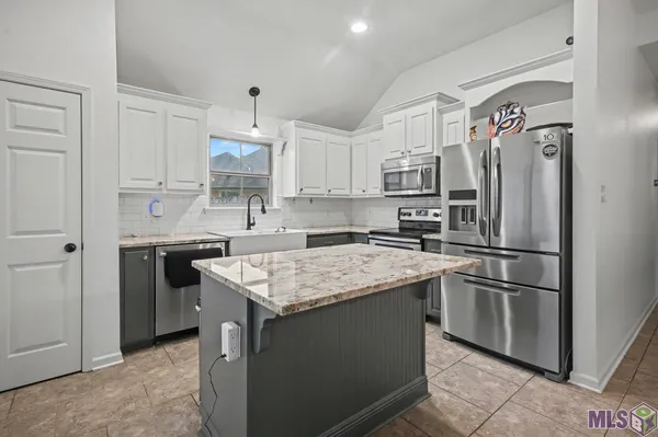 $289,500 | 14986 Cross Creek Boulevard, Walker, LA 70785