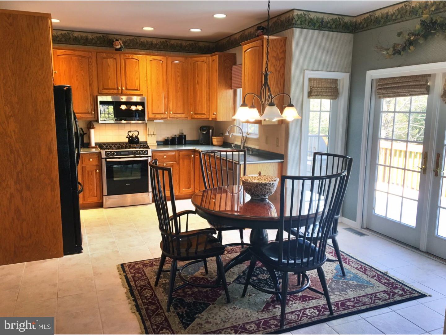 102 Grandview Road Boyertown, PA 19512 - Photo 5 of 25 Kitchen