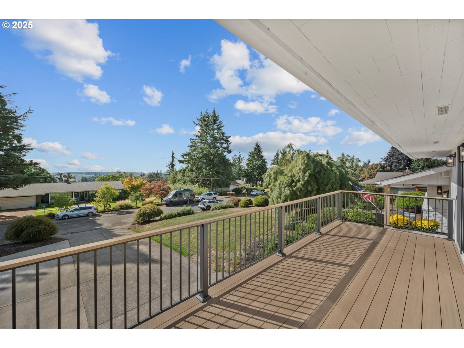 4020 Ridge Lane West Linn, OR 97068 - Photo 11 of 39 Gallery Image 11