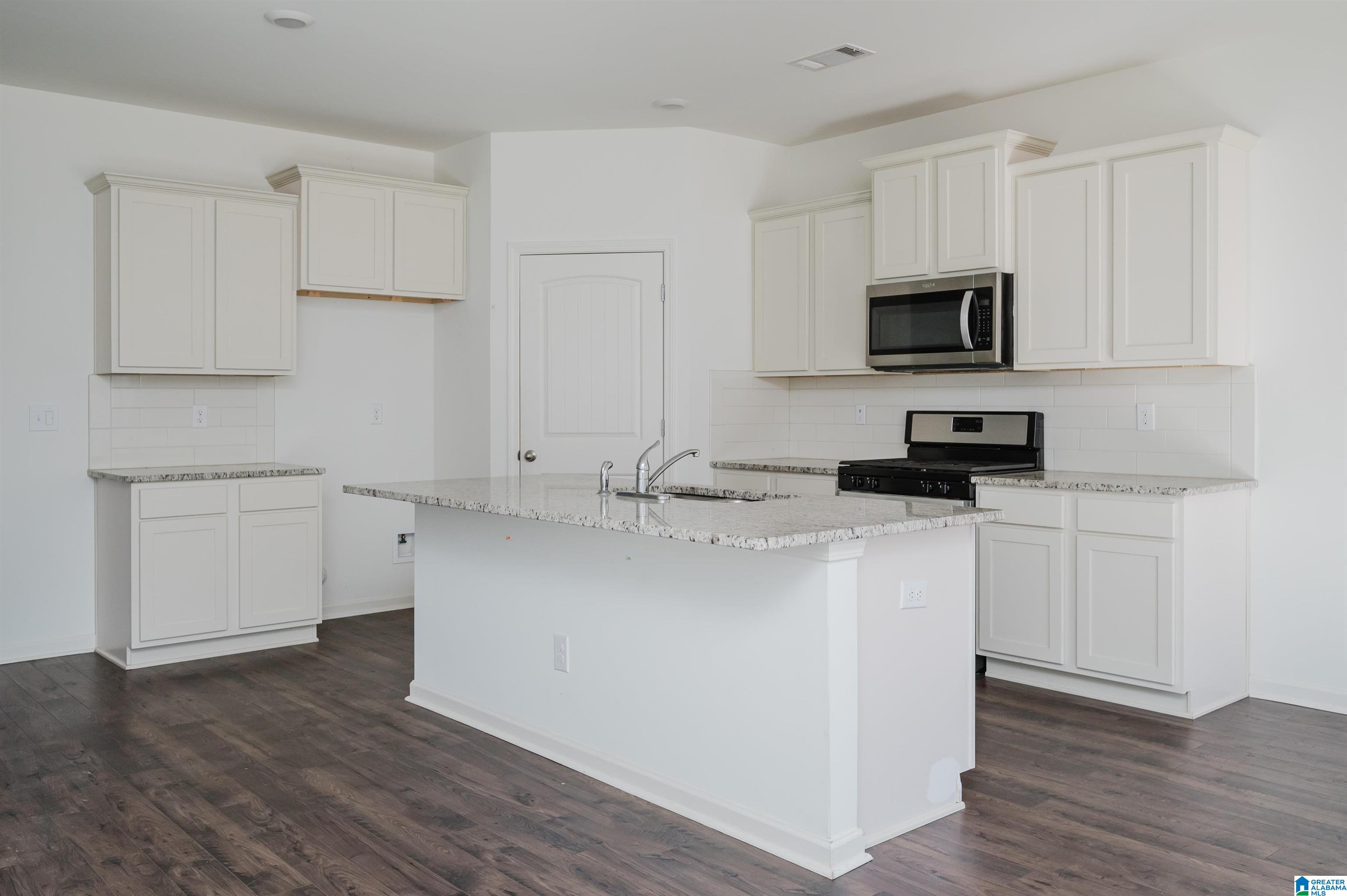 209 Park Crest Run Alabaster, AL 35007 - Photo 12 of 56