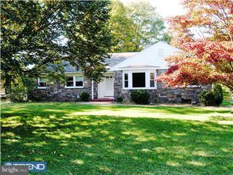 1069 Eagle Road Newtown, PA 18940 - Photo 1 of 12 Exterior Front