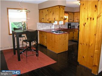 1069 Eagle Road Newtown, PA 18940 - Photo 3 of 12 Breakfast Room
