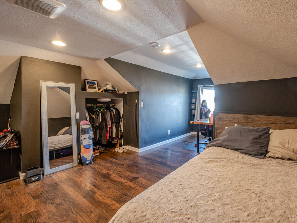 1005 4th Street Tillamook, OR 97141 - Photo 28 of 35 1005 4th St-31