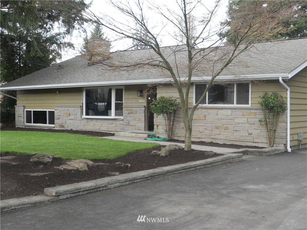 5118 Northeast 12th Street Renton, WA 98059 - Photo 2 of 24