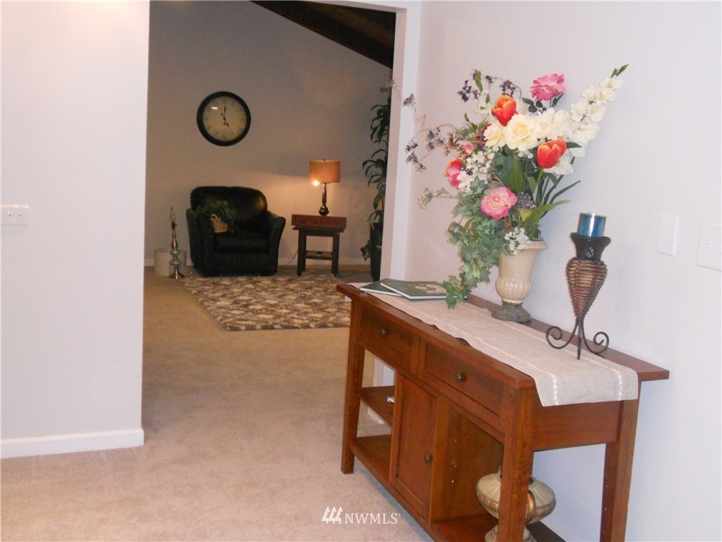 5118 Northeast 12th Street Renton, WA 98059 - Photo 22 of 24