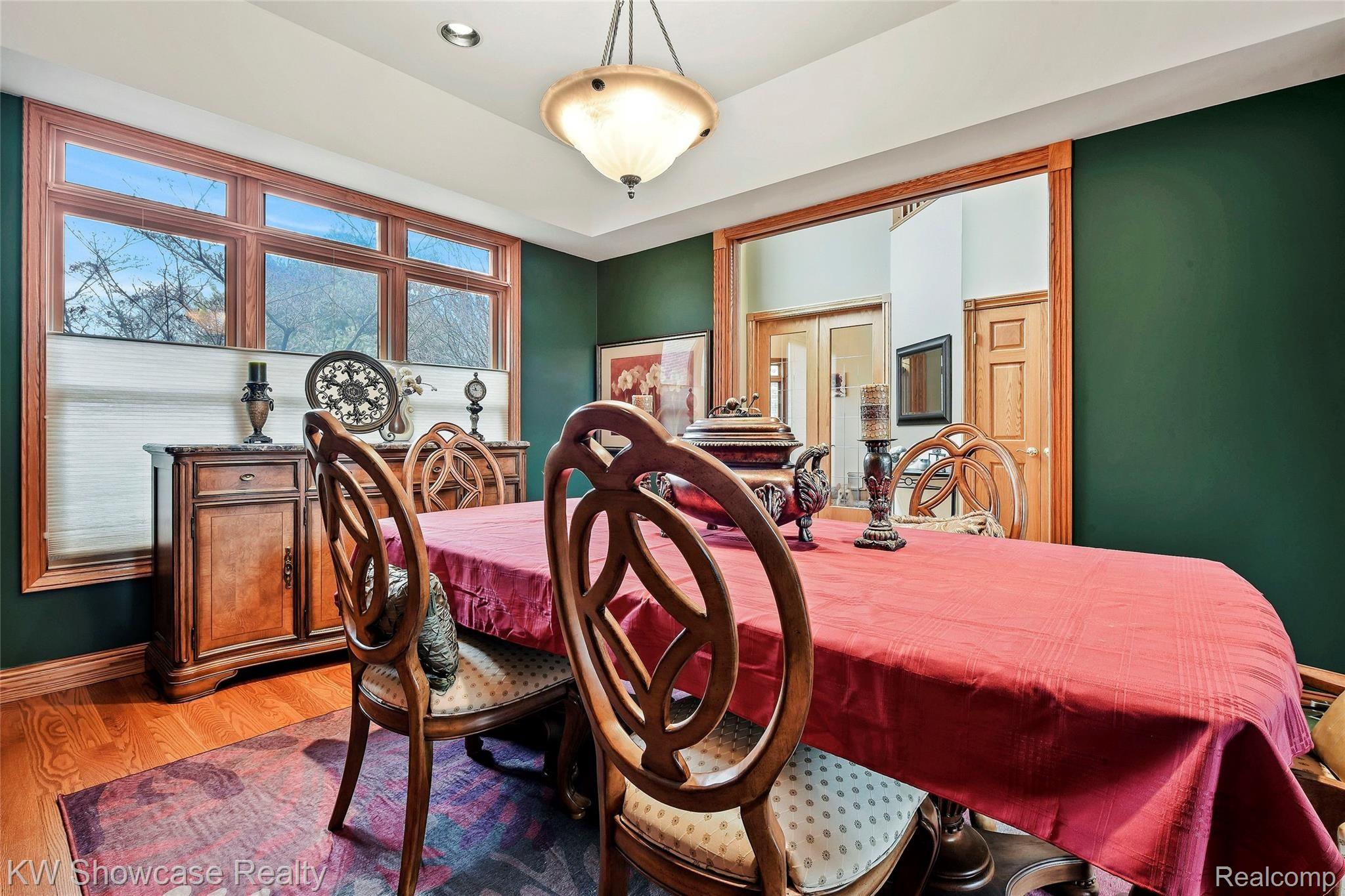 2828 Porter Road White Lake, MI 48383 - Photo 21 of 75 DSC_5400.jpg