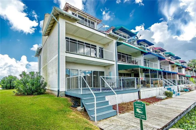 $299,000 | 3031 Barrow Street, Unit 14, Houma, LA 70360