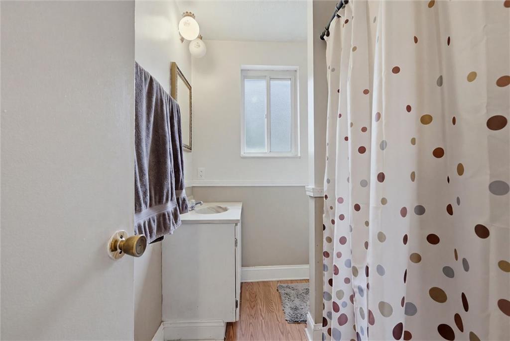 5929 Verona Road Verona, PA 15147 - Photo 7 of 35 Gallery Image 7