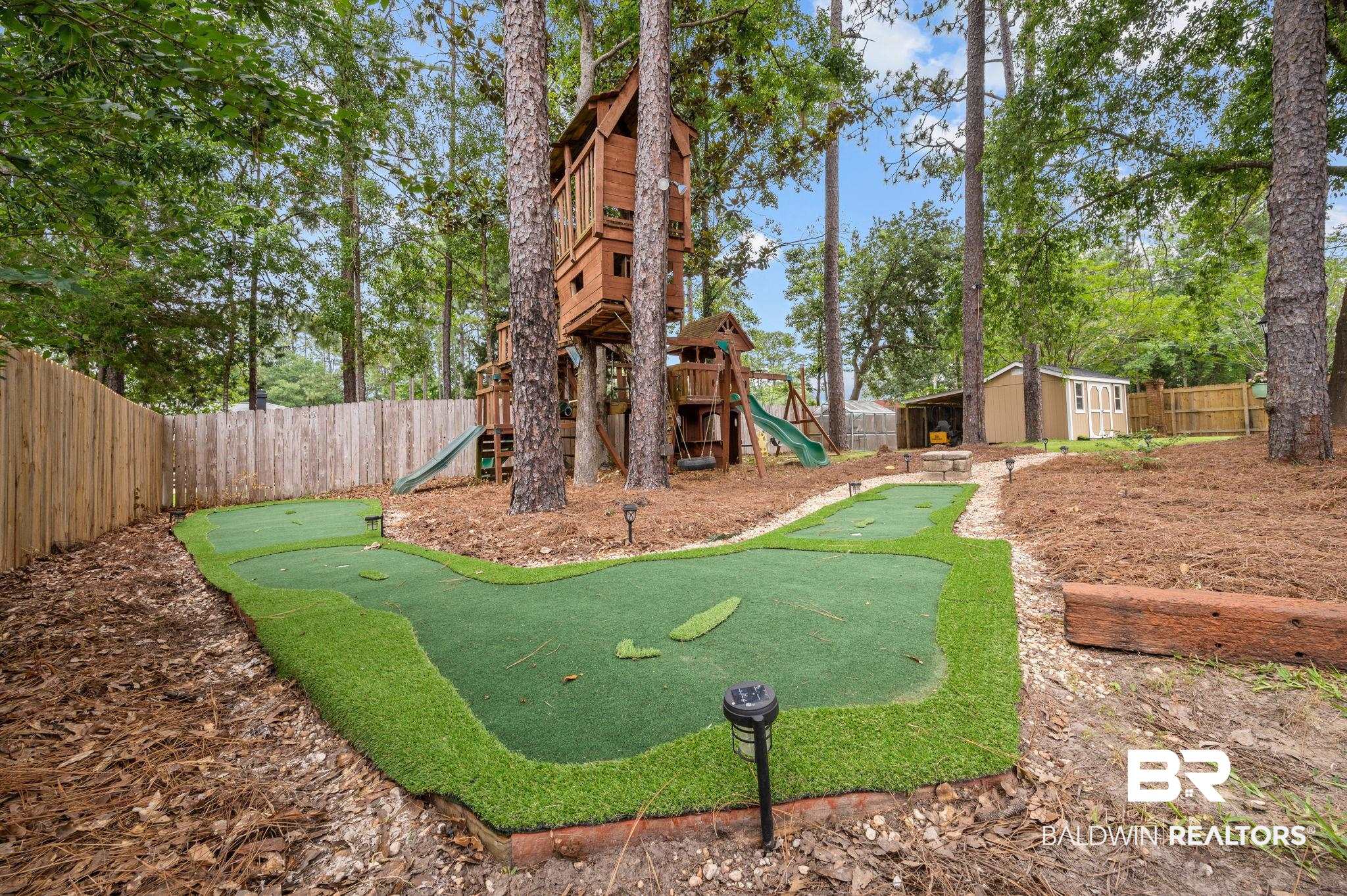 5710 Spring Landing Drive Theodore, AL 36582 - Photo 43 of 50 3 Hole Putting Green