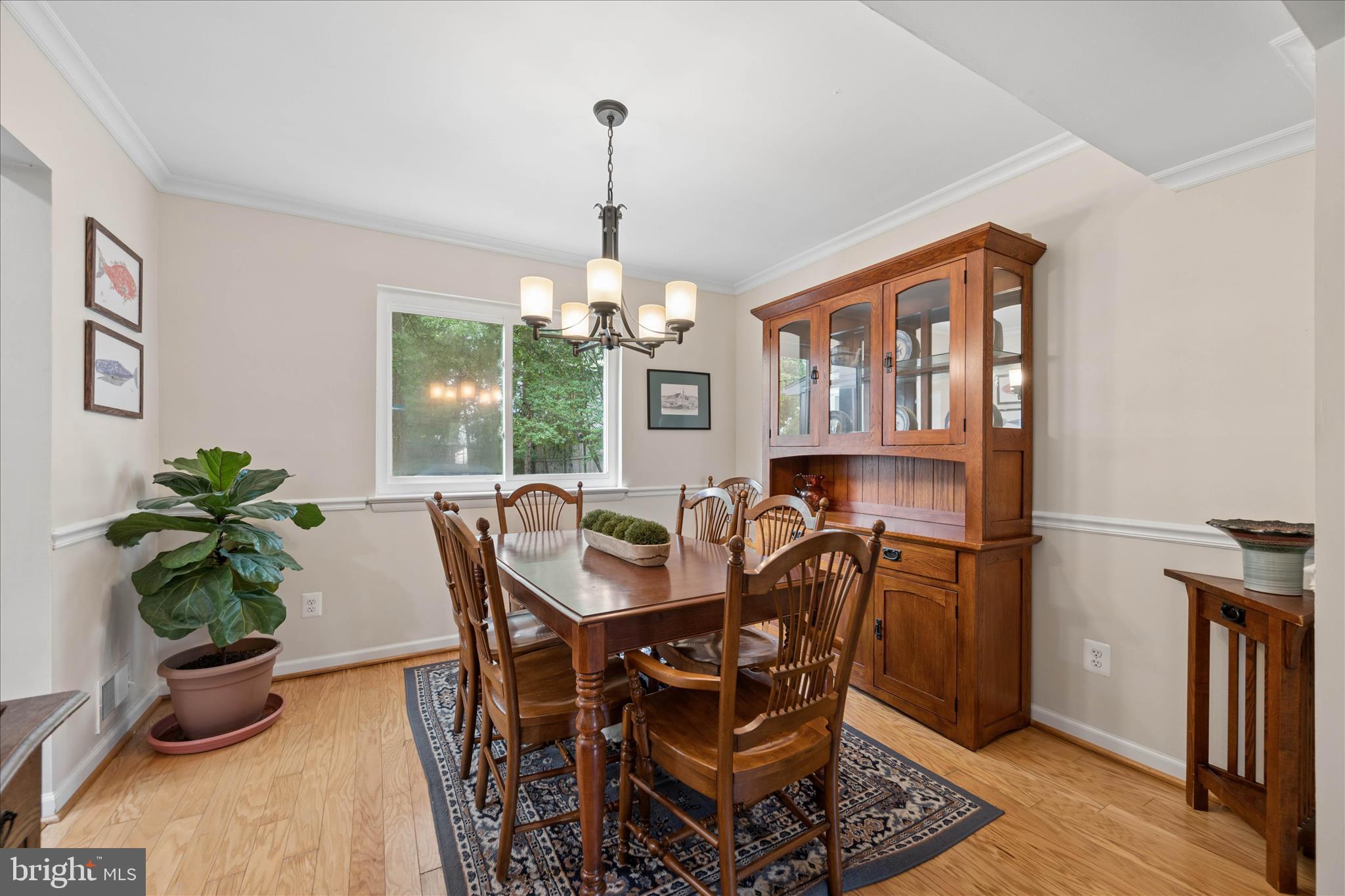 19804 Westerly Avenue Poolesville, MD 20837 - Photo 11 of 60 Dining Room