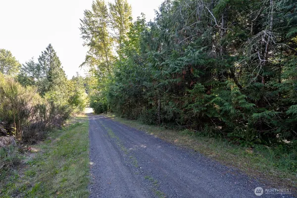 a view of street view with outdoor space