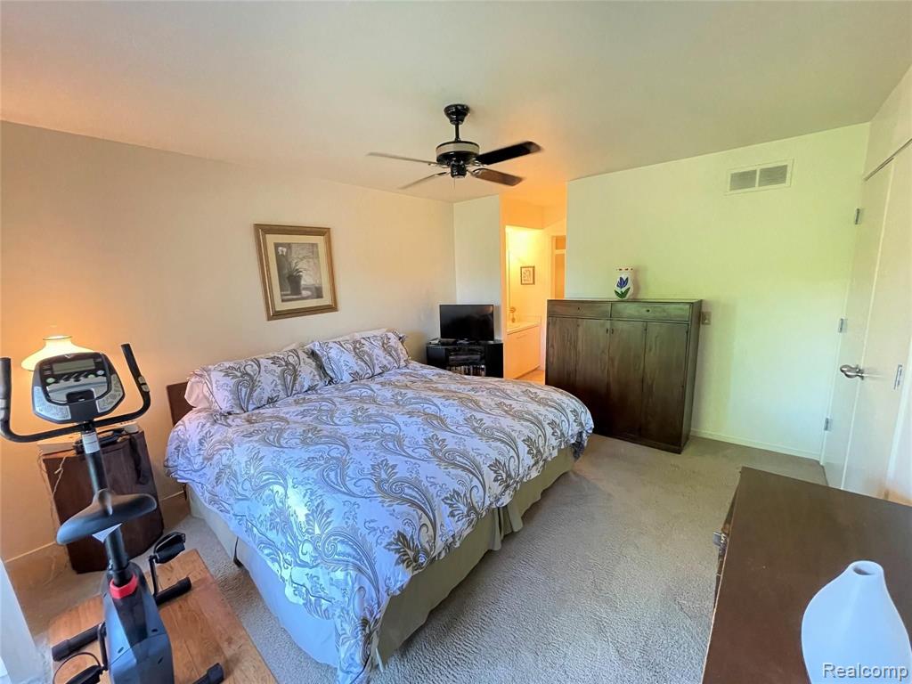 680 Highgate Mews, Unit 73 Rochester Hills, MI 48307 - Photo 22 of 43