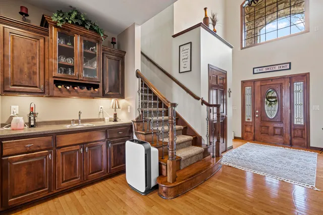 $975,900 | 3062 Hawk Ridge Trail, Suamico, WI 54313