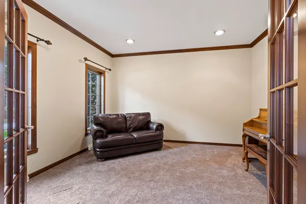 $975,900 | 3062 Hawk Ridge Trail, Suamico, WI 54313