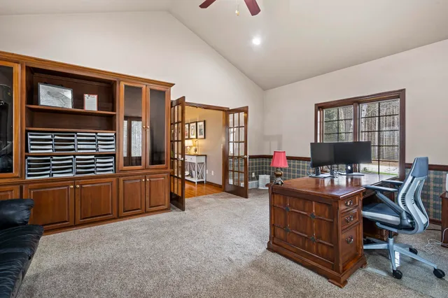 $975,900 | 3062 Hawk Ridge Trail, Suamico, WI 54313