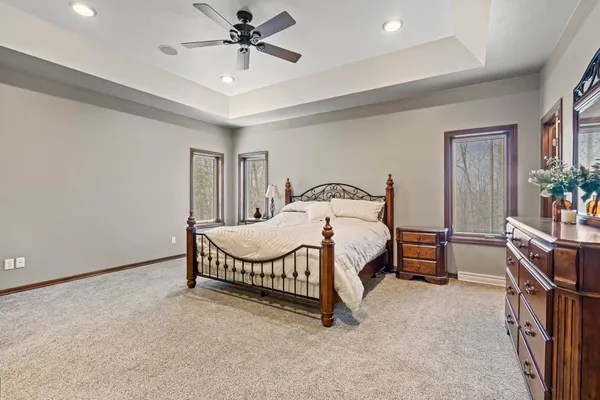 $975,900 | 3062 Hawk Ridge Trail, Suamico, WI 54313