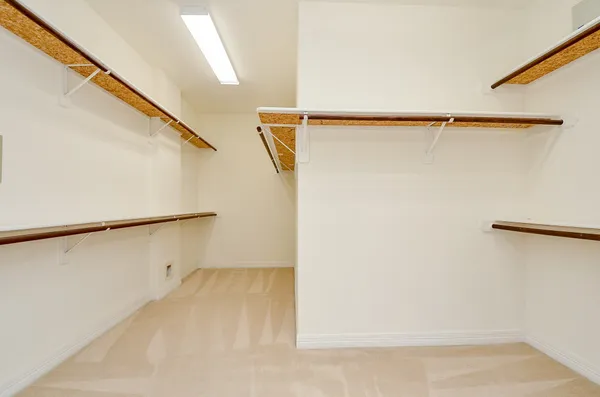 a view of walk in closet