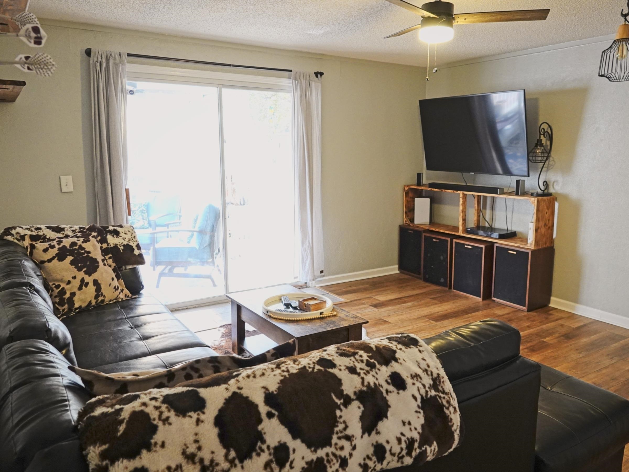 30 Orchard Drive Inman, SC 29349 - Photo 15 of 24 Living Room