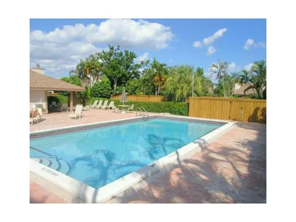 $2,995 | 7614 Sierra Terrace West, Boca Raton, FL 33433