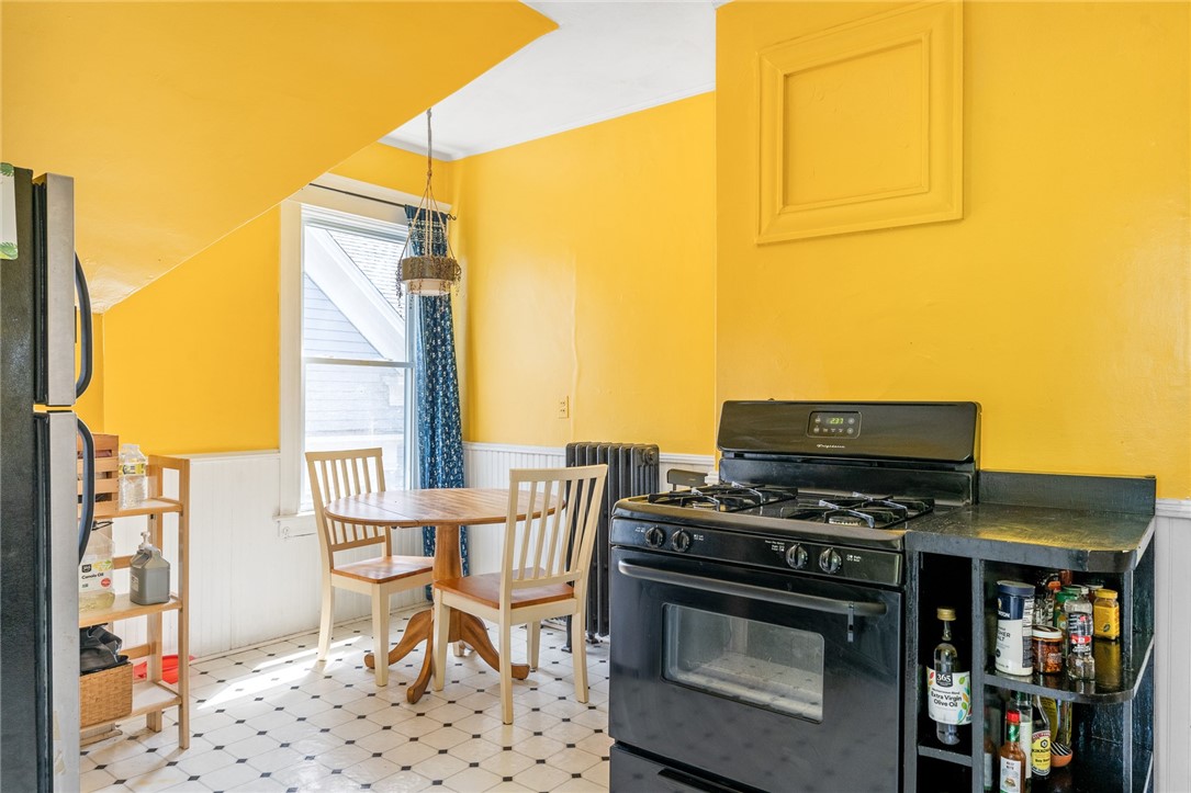 19 Sarah Street Providence, RI 02906 - Photo 26 of 33