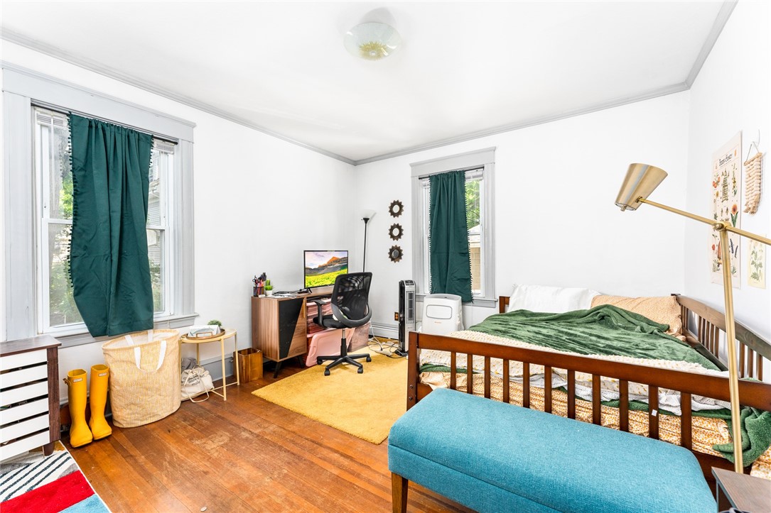19 Sarah Street Providence, RI 02906 - Photo 10 of 33
