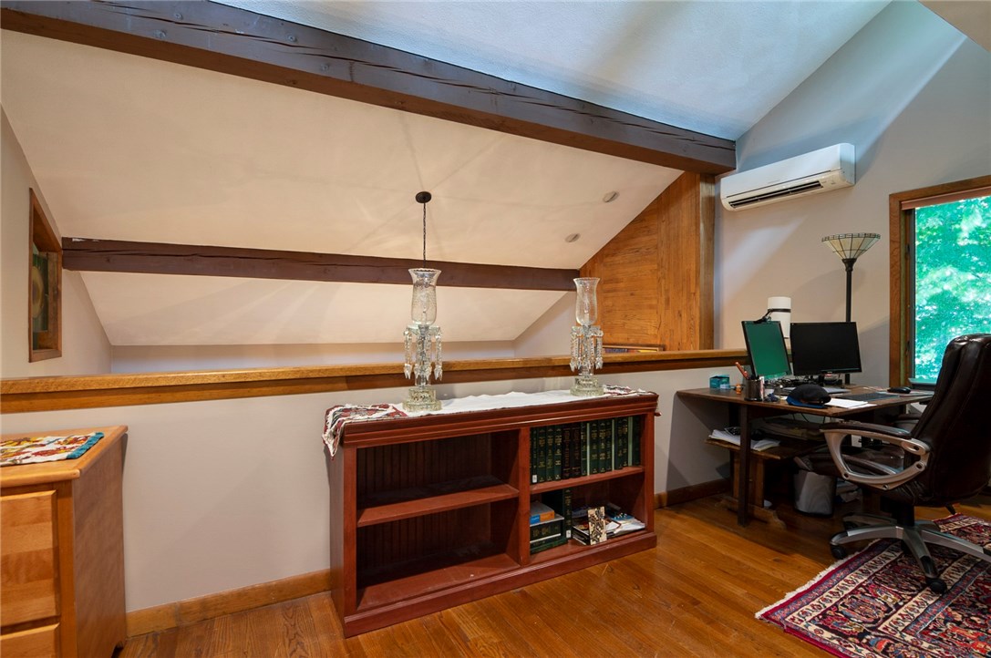 1180 High Hawk Road East Greenwich, RI 02818 - Photo 18 of 40 Gallery Image 18