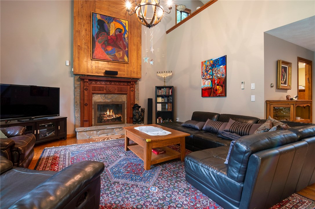 1180 High Hawk Road East Greenwich, RI 02818 - Photo 4 of 40 Gallery Image 4